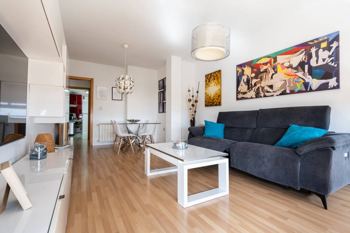 Apartamento ∙ 3 Habitaciones ∙ 6 Huéspedes - Albacete