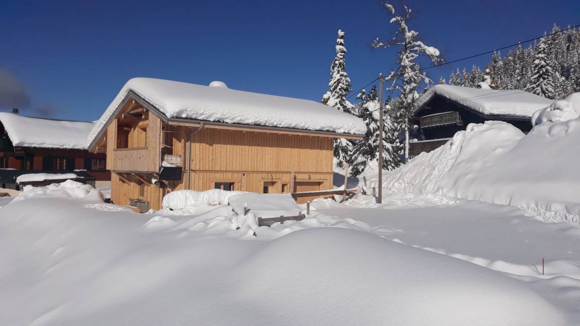 89 M² Chalet ∙ 3 Bedrooms ∙ 8 Guests - Morzine