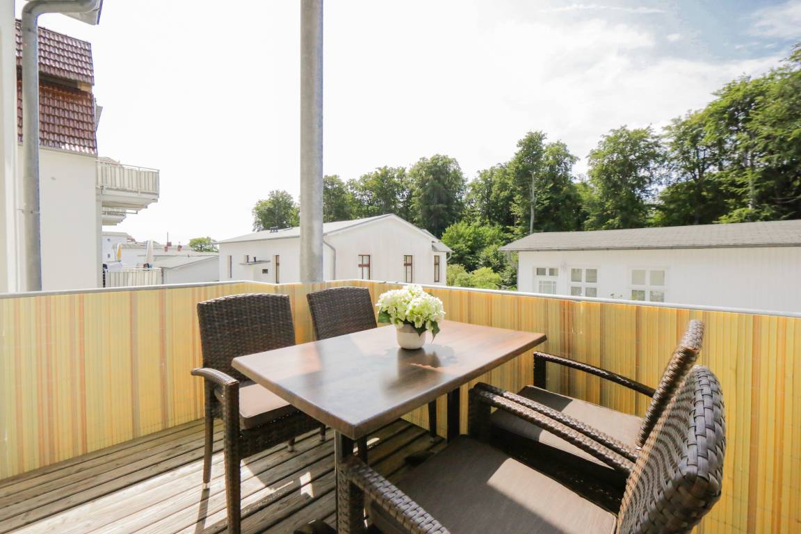 90 m² Ferienwohnung ∙ 2 Schlafzimmer ∙ 4 Gäste – Bild 16