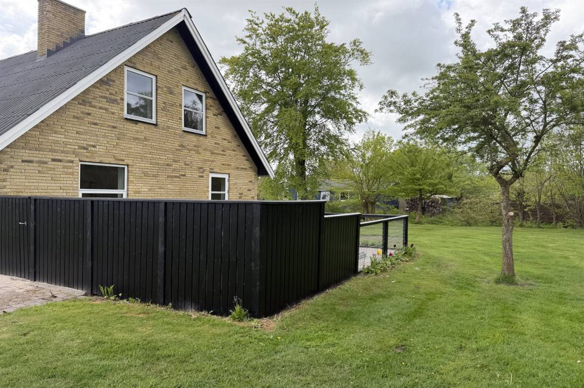 183 m² Ferienhaus ∙ 6 Schlafzimmer ∙ 12 Gäste – Bild 5