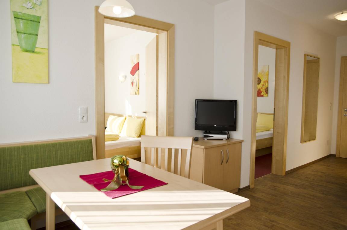 45 M² Ferienwohnung ∙ 2 Schlafzimmer ∙ 4 Gäste - Galtür