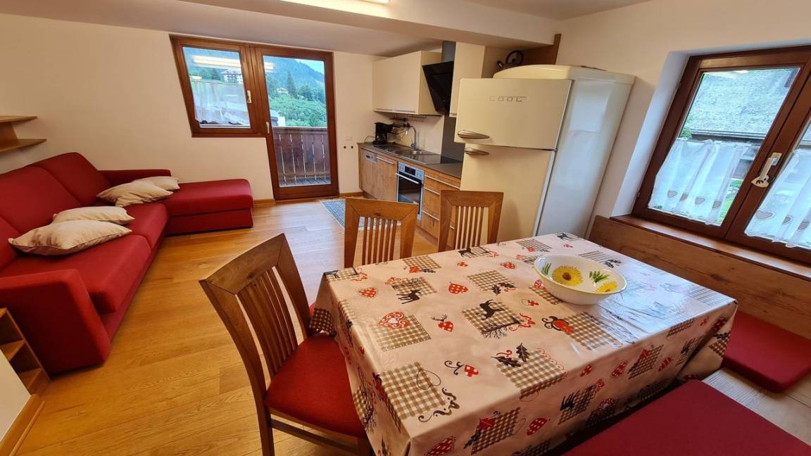65 M² Ferienwohnung ∙ 2 Schlafzimmer ∙ 6 Gäste - Bad Kleinkirchheim