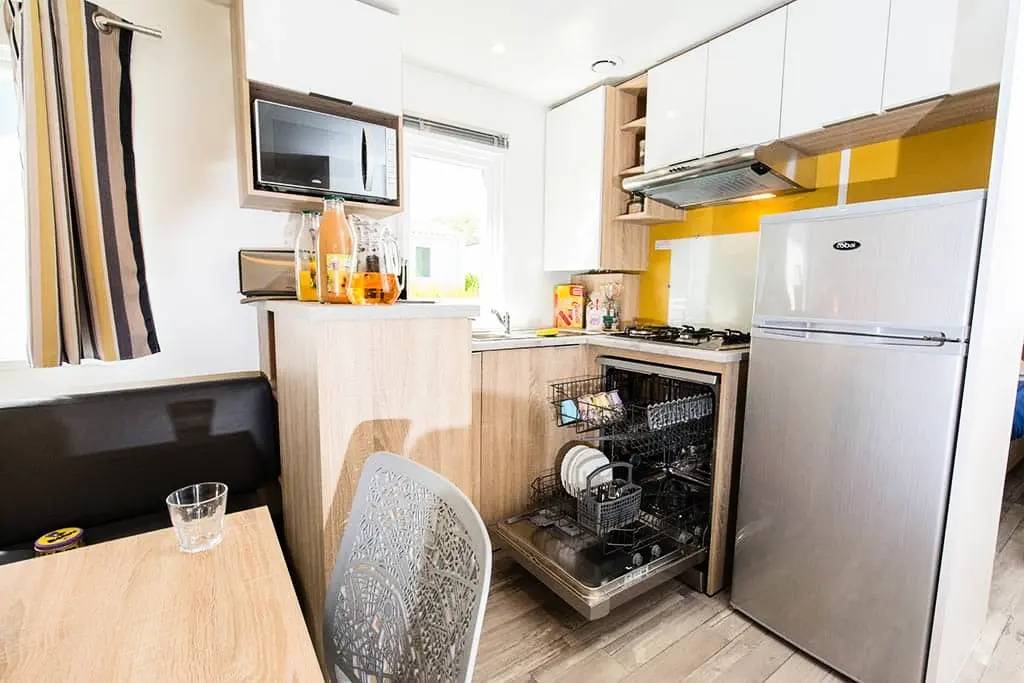40 M² Asuntovaunu ∙ 4 Makuuhuonetta ∙ 8 Vierasta - Assérac
