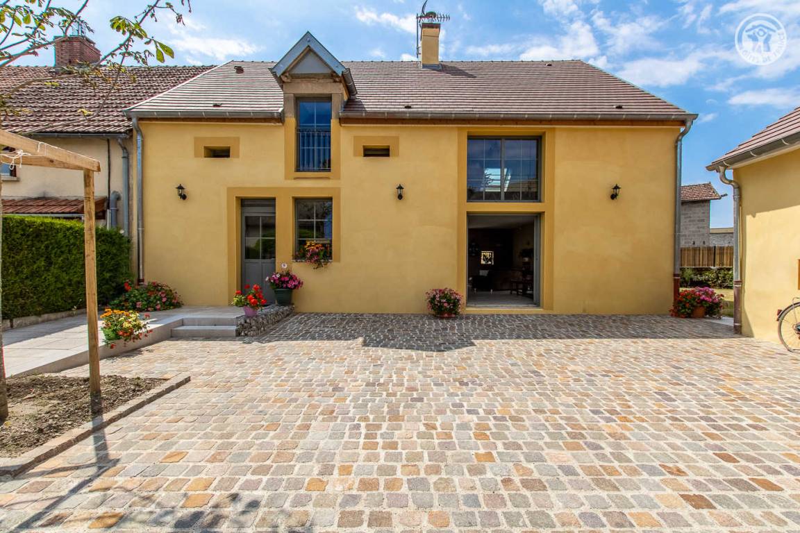 132 m&sup2; G&icirc;te 3 Schlafzimmer 6 G&auml;ste