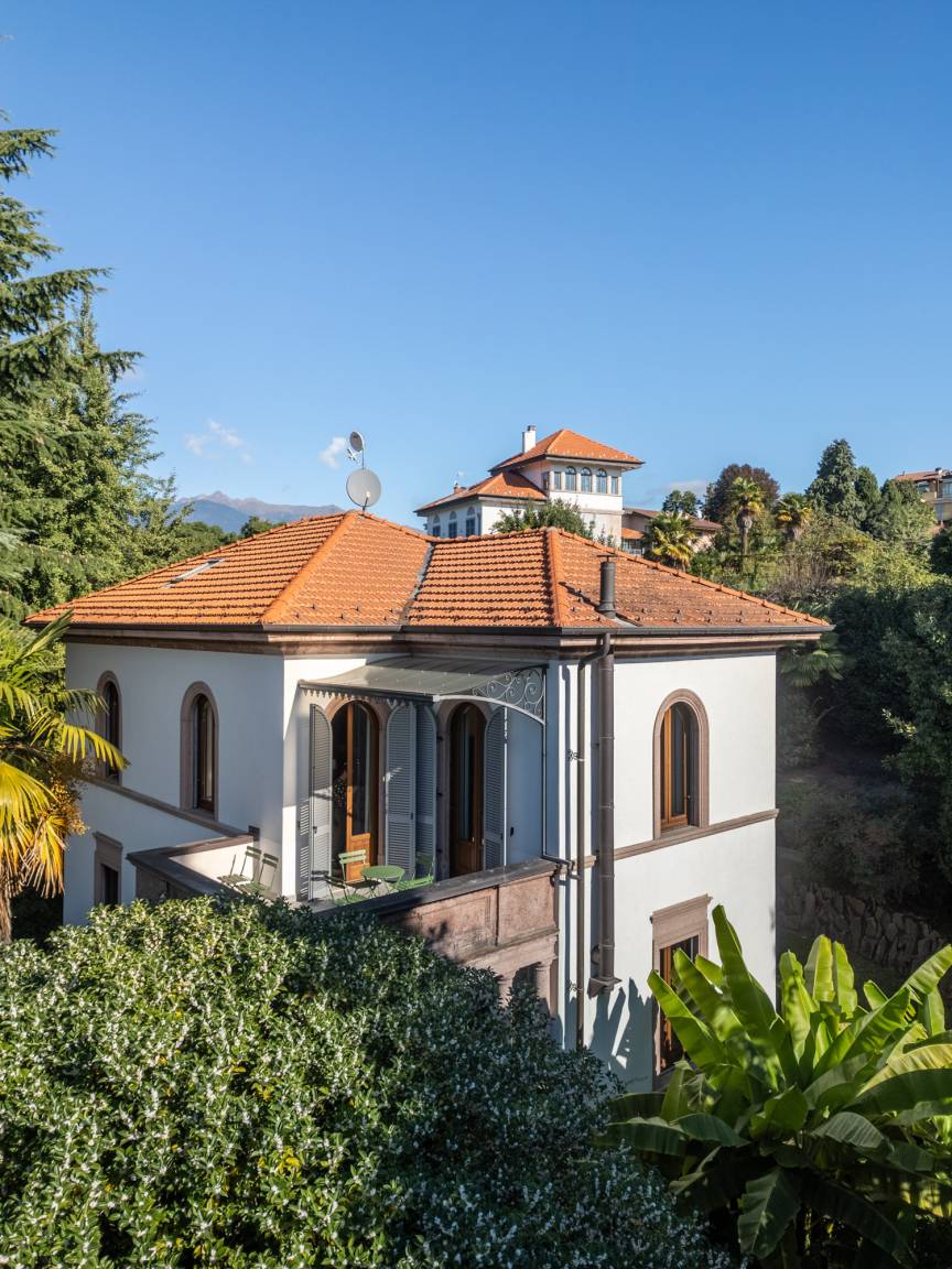 350 M² Villa ∙ 4 Slaapkamers ∙ 8 Gasten - Lago Maggiore