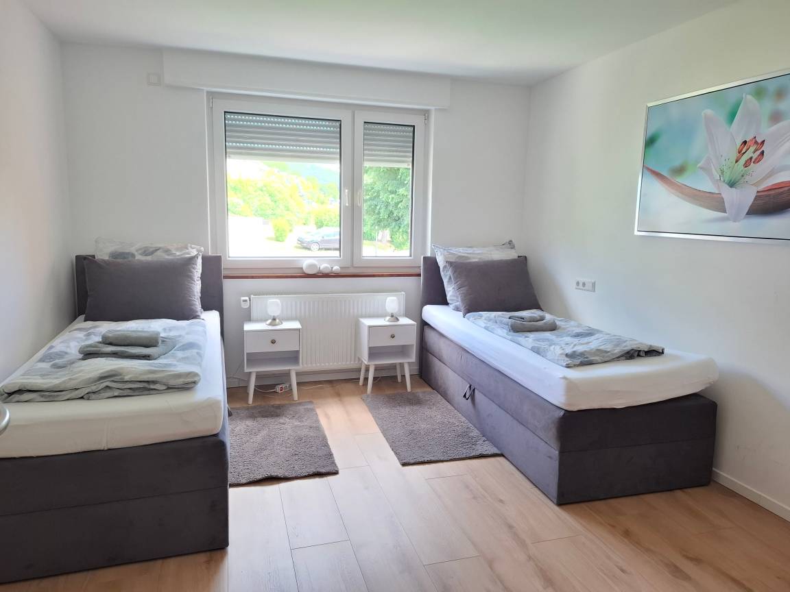 59 M² Apartment ∙ 2 Bedrooms ∙ 4 Guests - Aalen