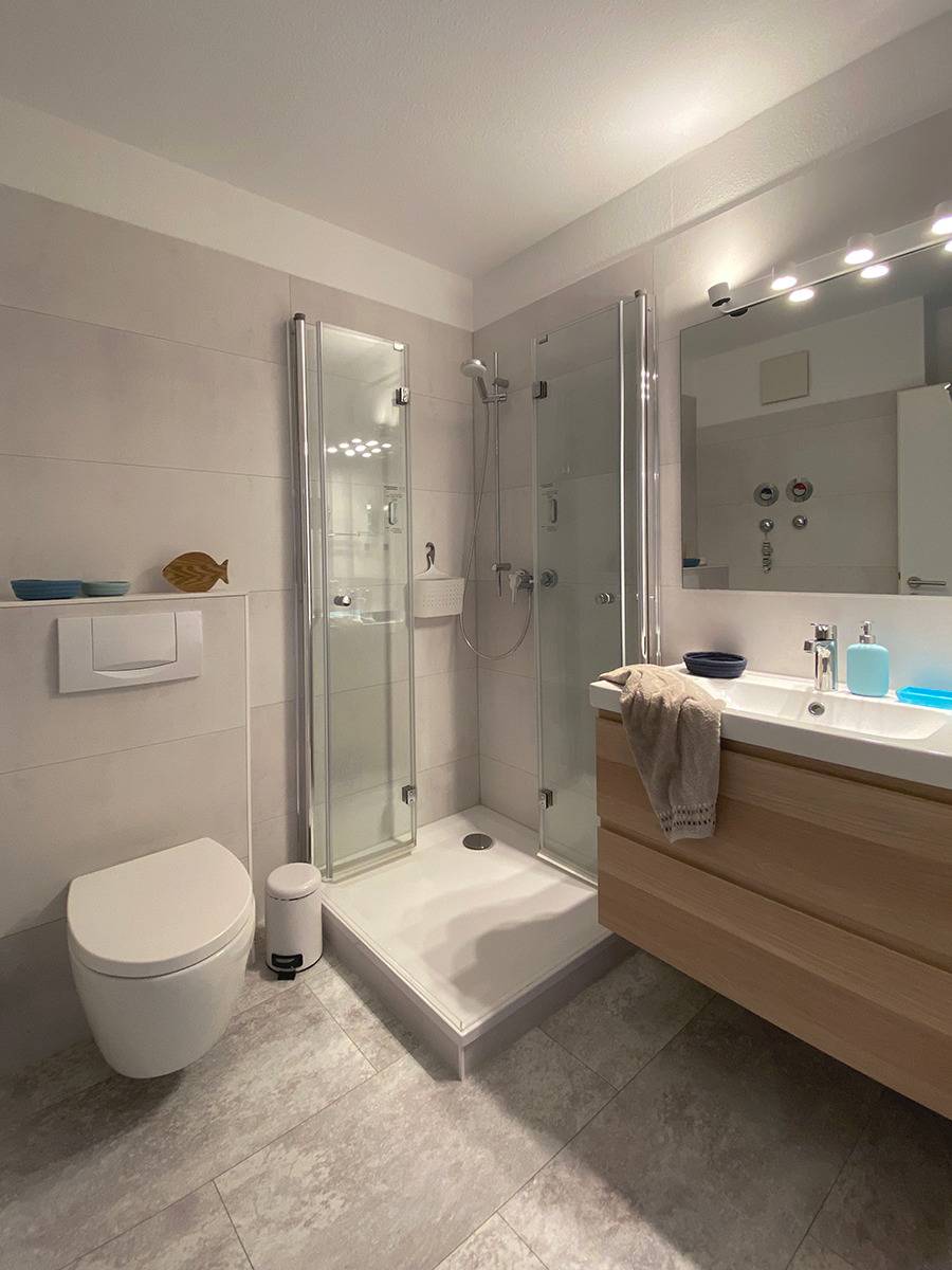 77 m² Ferienwohnung ∙ 2 Schlafzimmer ∙ 4 Gäste – Bild 8