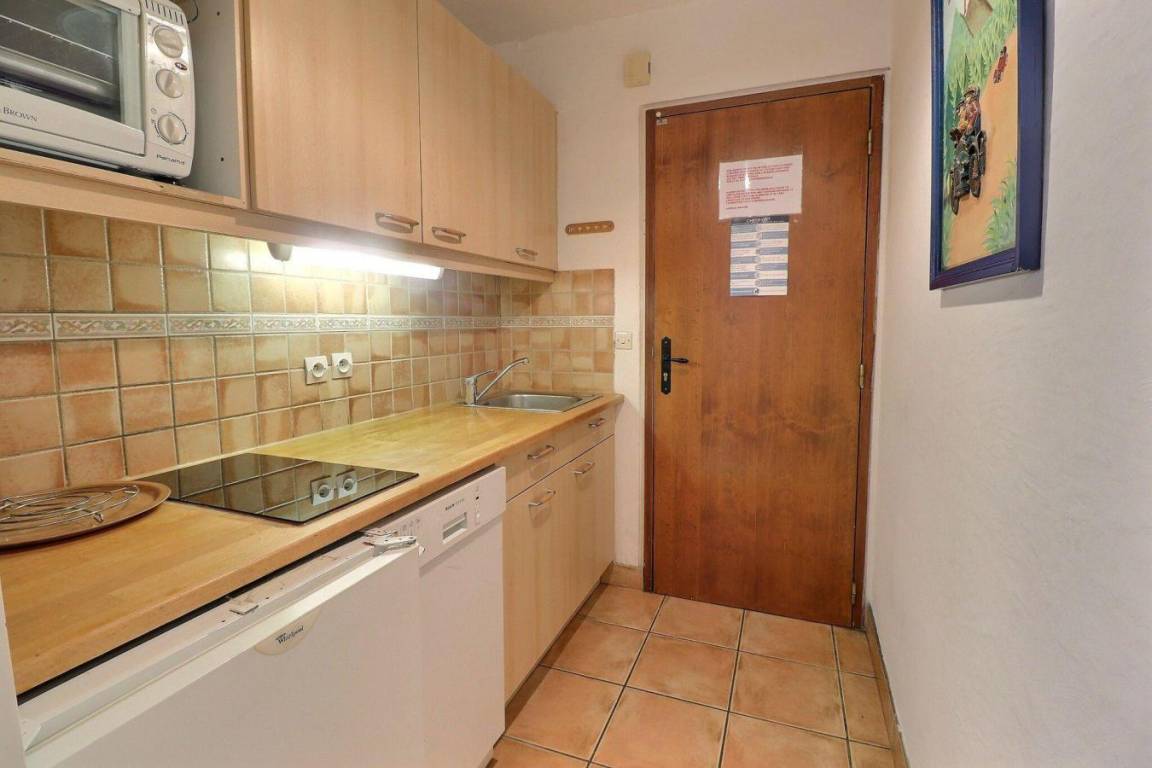 27 m² Studio ∙ 1 Schlafzimmer ∙ 4 Gäste – Bild 19