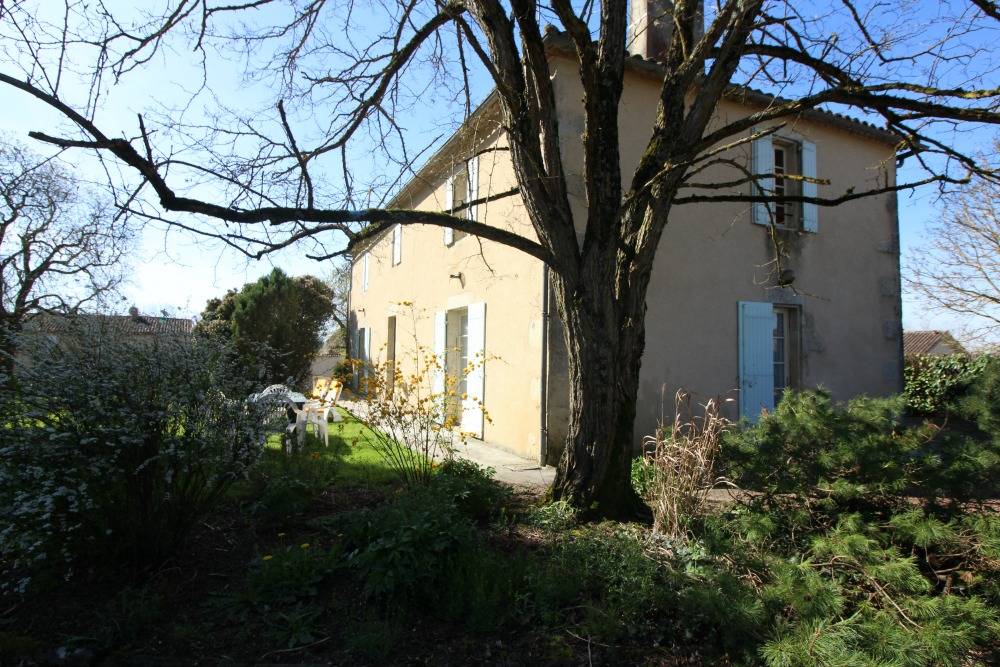 86 M² Gîte ∙ 3 Chambres ∙ 6 Personnes - Gironde