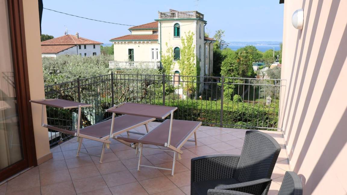 70 M² Ferienhaus ∙ 1 Schlafzimmer ∙ 6 Gäste - Bardolino