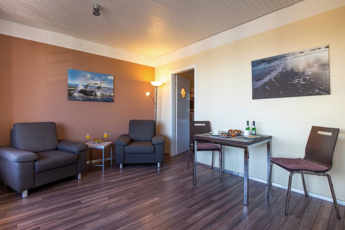 32 m² Ferienwohnung ∙ 1 Schlafzimmer ∙ 2 Gäste – Bild 5