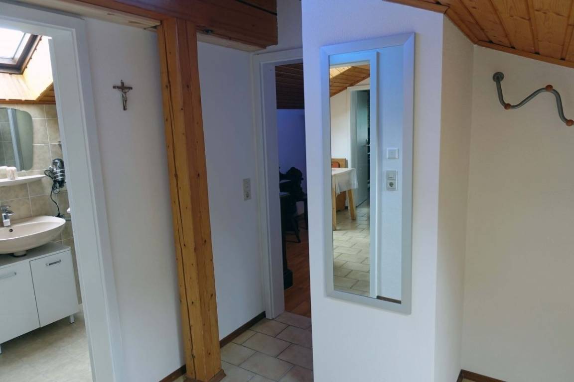 45 m² Ferienwohnung ∙ 1 Schlafzimmer ∙ 4 Gäste – Bild 7