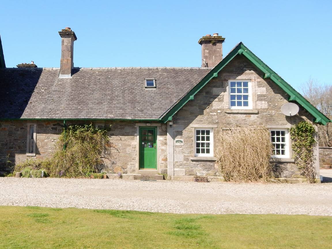Cottage ∙ 3 Bedrooms ∙ 6 Guests - Loch Awe