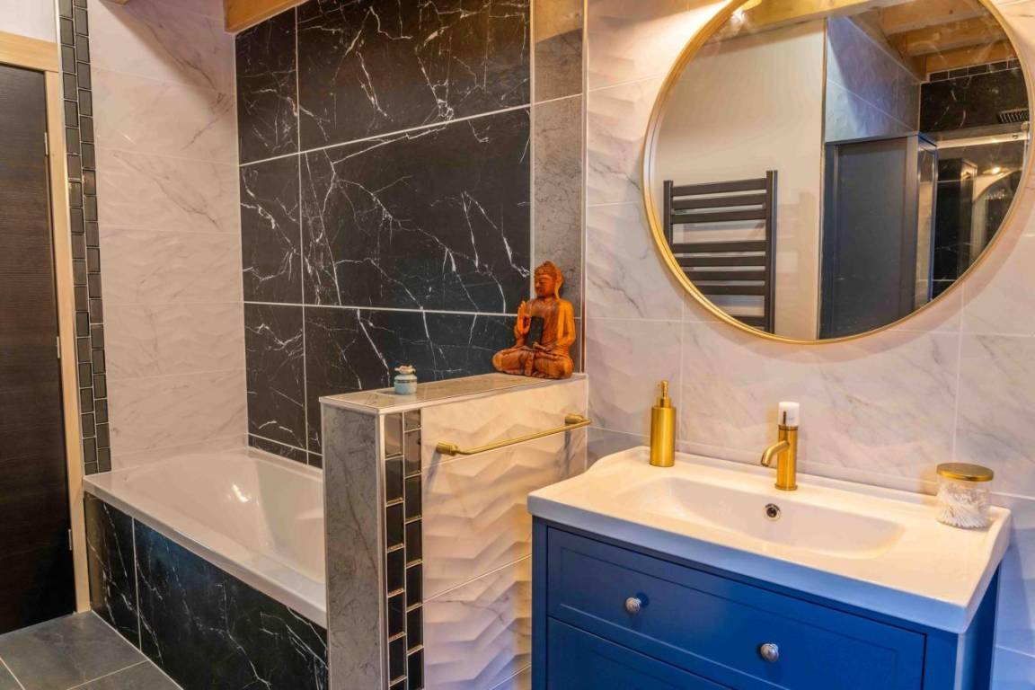 130 m² Chalet ∙ 5 Schlafzimmer ∙ 16 Gäste – Bild 8