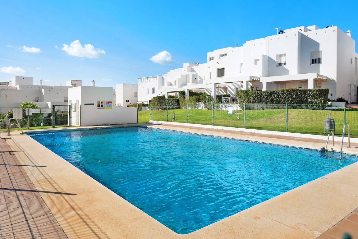 100 M² Apartamento ∙ 3 Habitaciones ∙ 6 Huéspedes - Conil de la Frontera