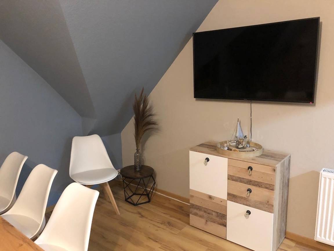 83 m² Ferienwohnung ∙ 3 Schlafzimmer ∙ 8 Gäste – Bild 4