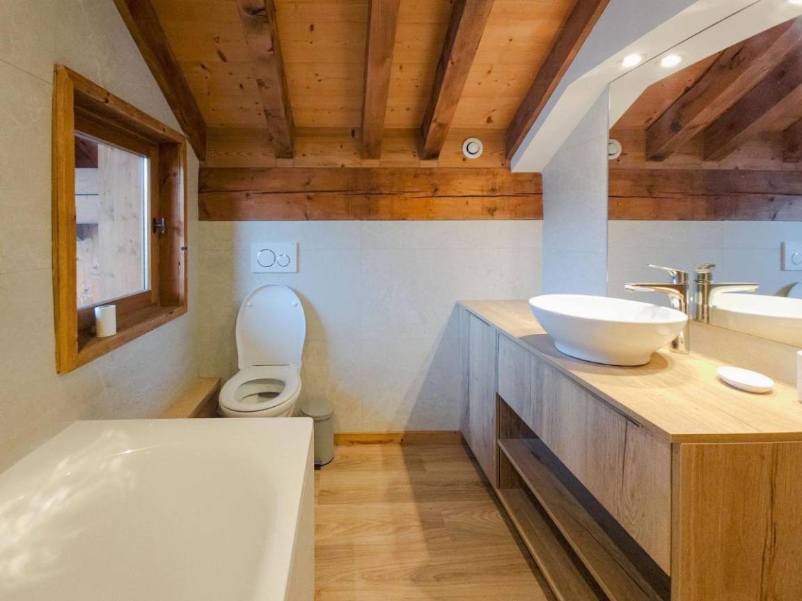 133 m² Ferienwohnung ∙ 4 Schlafzimmer ∙ 10 Gäste – Bild 16