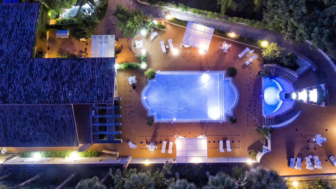 800 M² Villa Vacanza ∙ 6 Camere Da Letto ∙ 16 Ospiti - Partinico