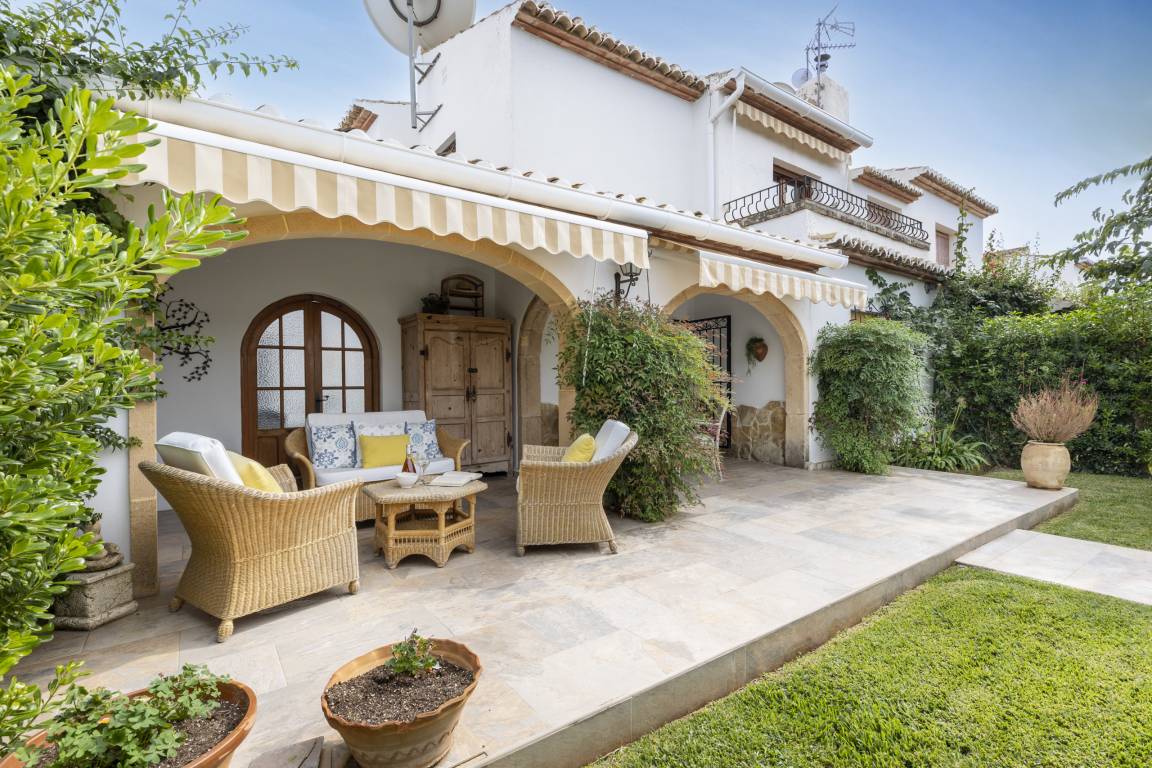 100 M² House ∙ 2 Bedrooms ∙ 4 Guests - Jávea