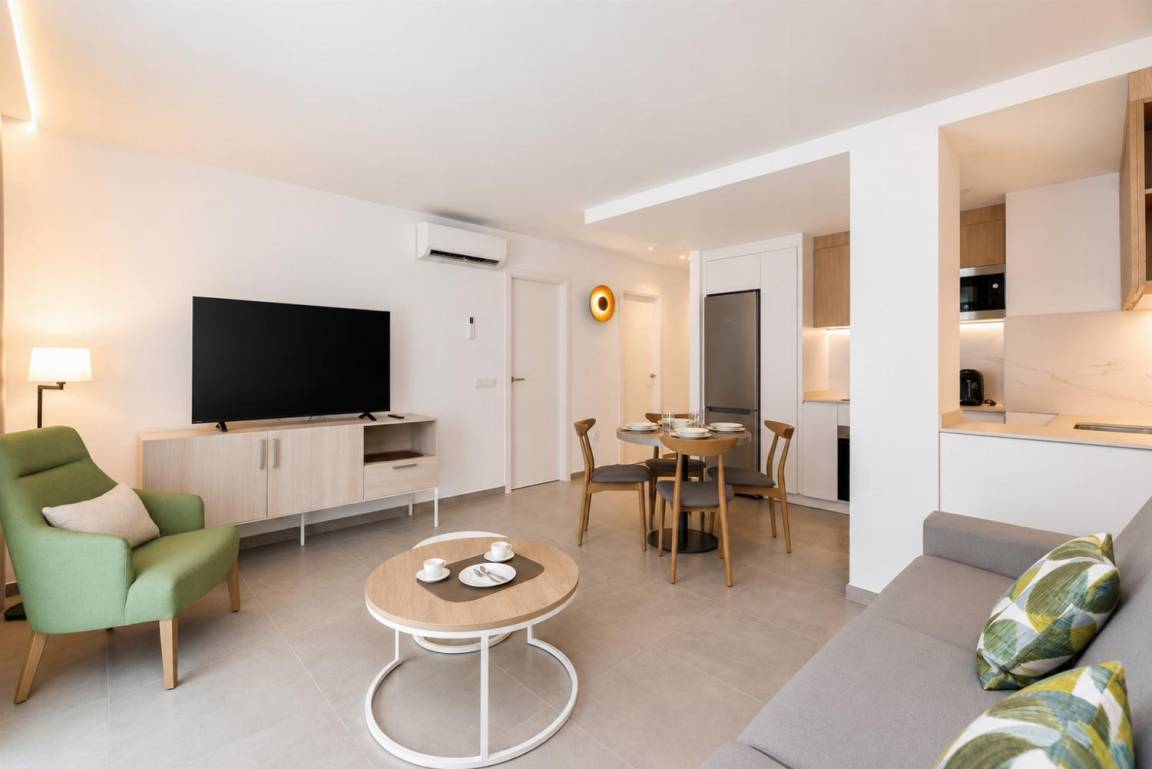 120 M² Apartment ∙ 2 Bedrooms ∙ 4 Guests - Arrecife
