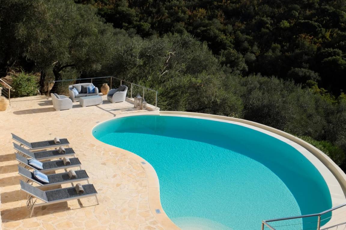 Villa Vacanza ∙ 4 Camere Da Letto ∙ 8 Ospiti - Corfù