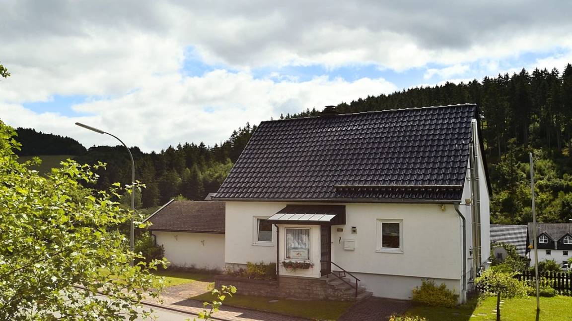 85 M² Ferienhaus ∙ 3 Schlafzimmer ∙ 6 Gäste - Medebach