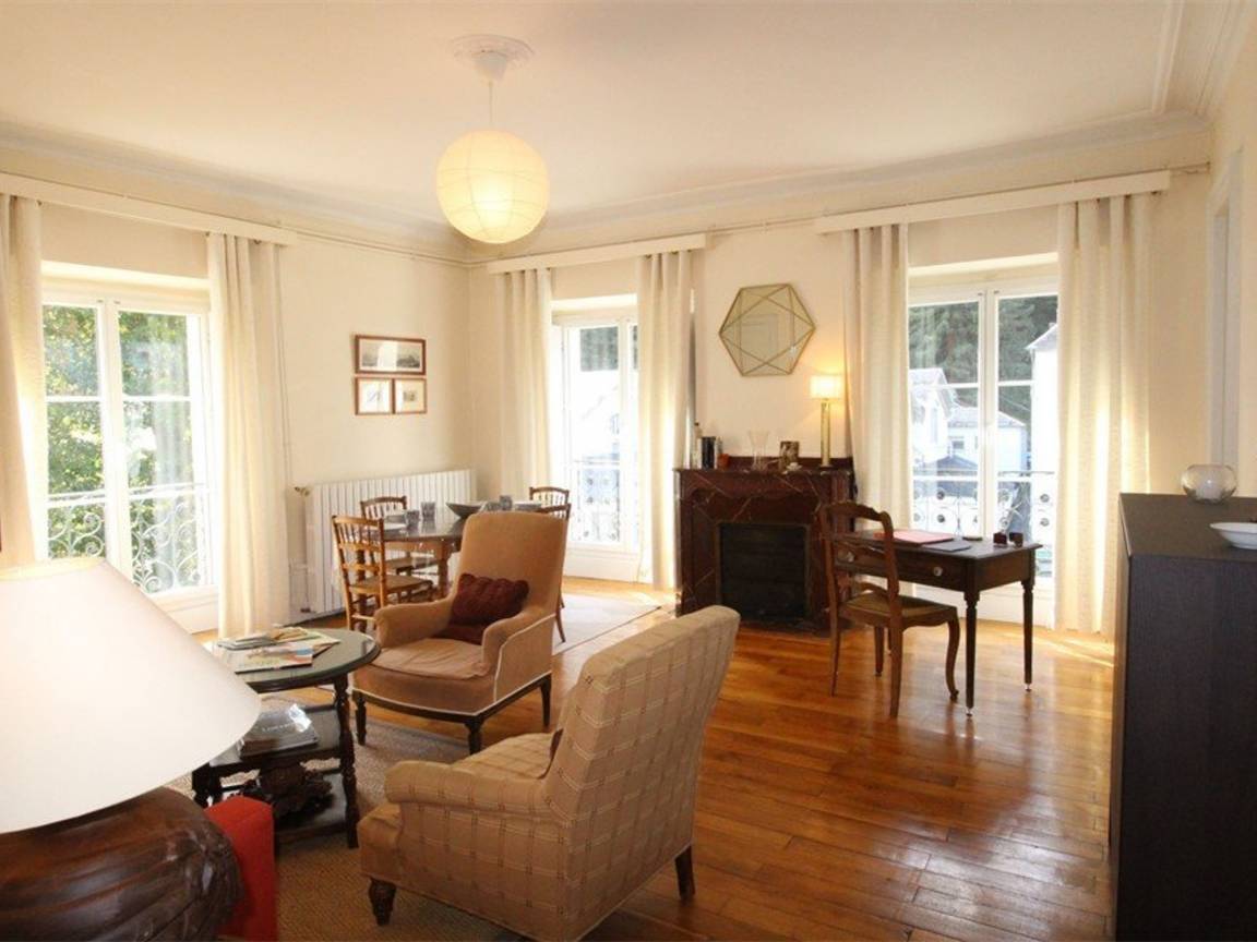 70 M² Apartamento ∙ 1 Habitación ∙ 4 Huéspedes - Les
