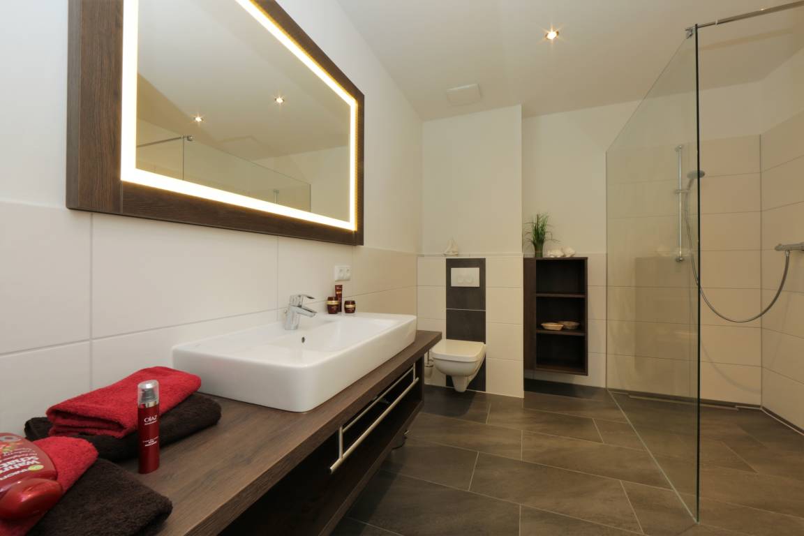 51 m² Ferienwohnung ∙ 1 Schlafzimmer ∙ 4 Gäste – Bild 14