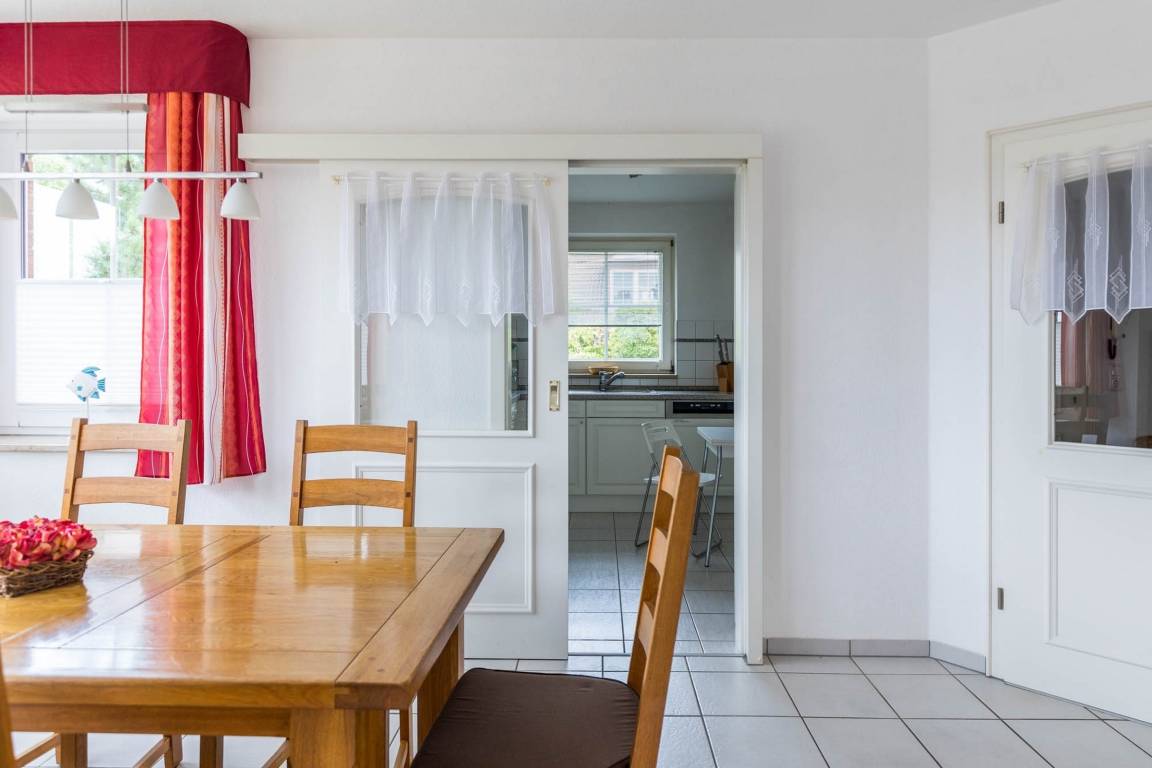 75 m² Ferienwohnung ∙ 2 Schlafzimmer ∙ 6 Gäste – Bild 12