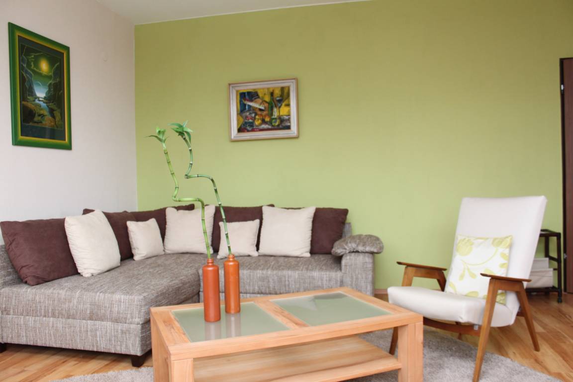 80 M² Appartement ∙ 2 Chambres ∙ 6 Personnes - Kirchenlamitz