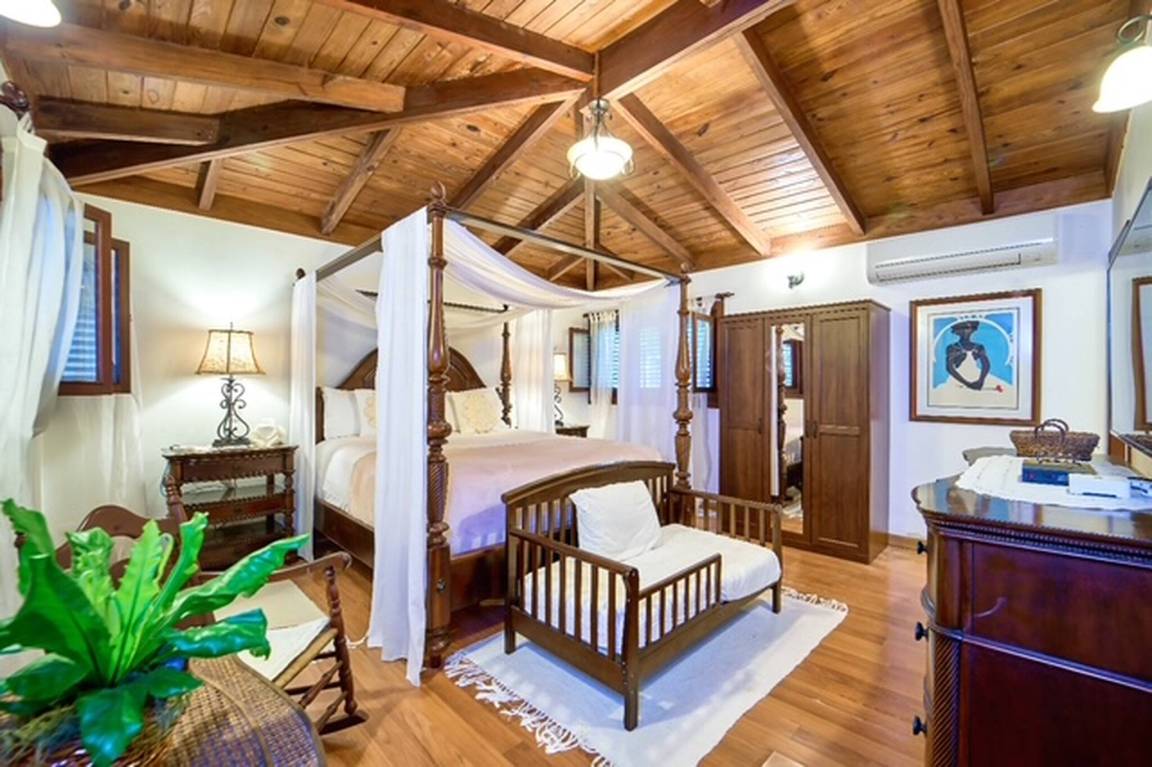 600 M² House ∙ 4 Bedrooms ∙ 12 Guests - La Romana
