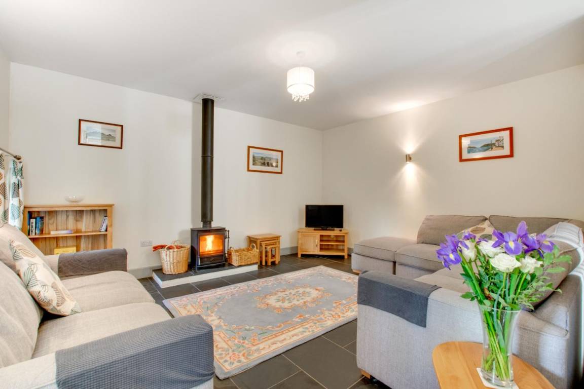 Cottage ∙ 3 Bedrooms ∙ 6 Guests - Totnes