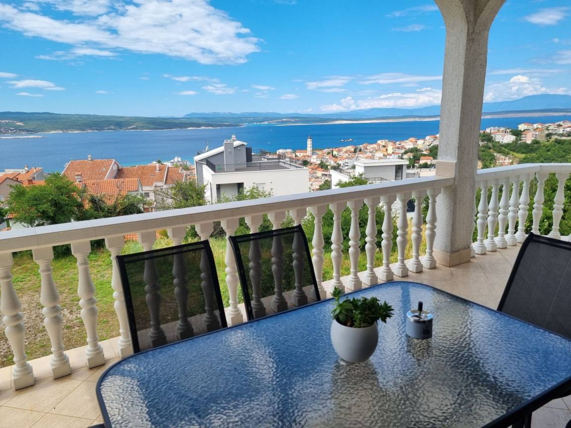 80 M² Ferienwohnung ∙ 3 Schlafzimmer ∙ 6 Gäste - Crikvenica