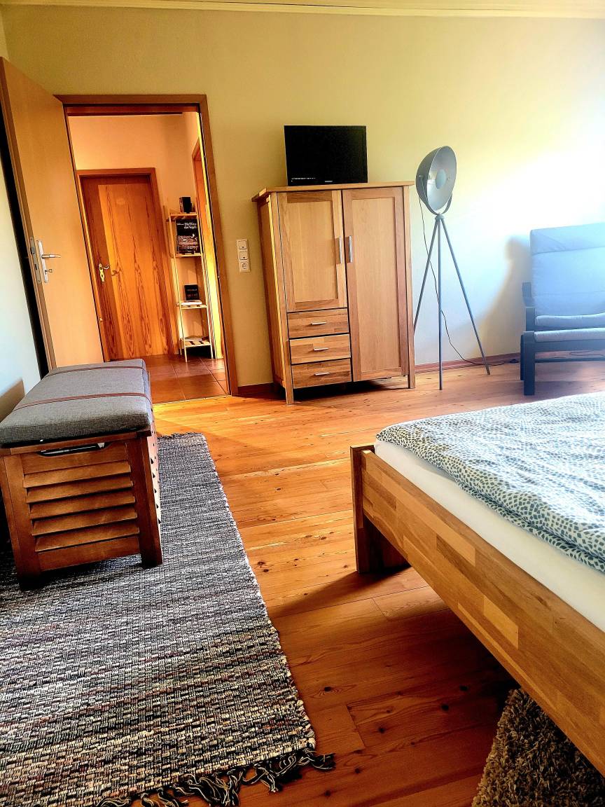 75 M² Appartement ∙ 1 Slaapkamer ∙ 5 Gasten - Idar-Oberstein