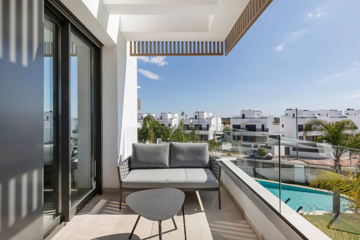 75 M² Apartamento ∙ 2 Habitaciones ∙ 4 Huéspedes - Los Alcázares