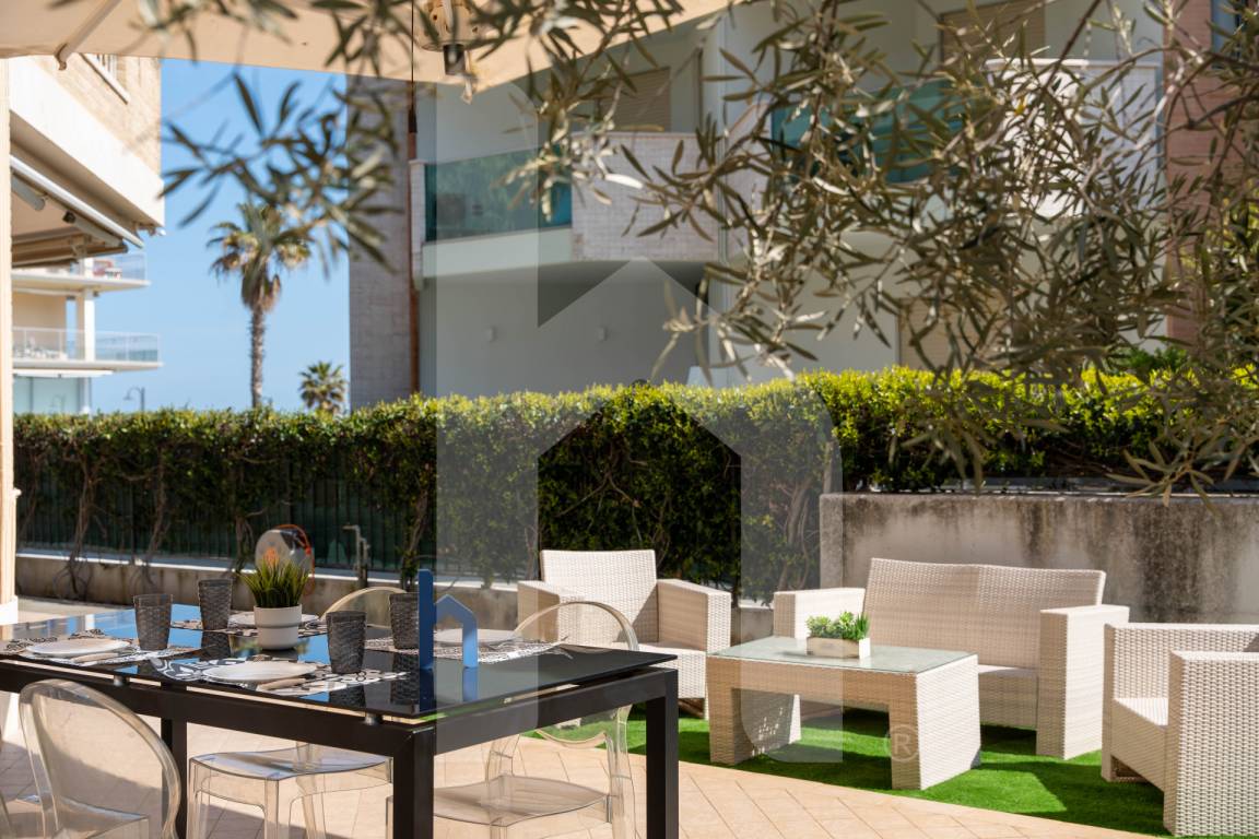 62 M² Apartment ∙ 2 Bedrooms ∙ 4 Guests - Roseto degli Abruzzi