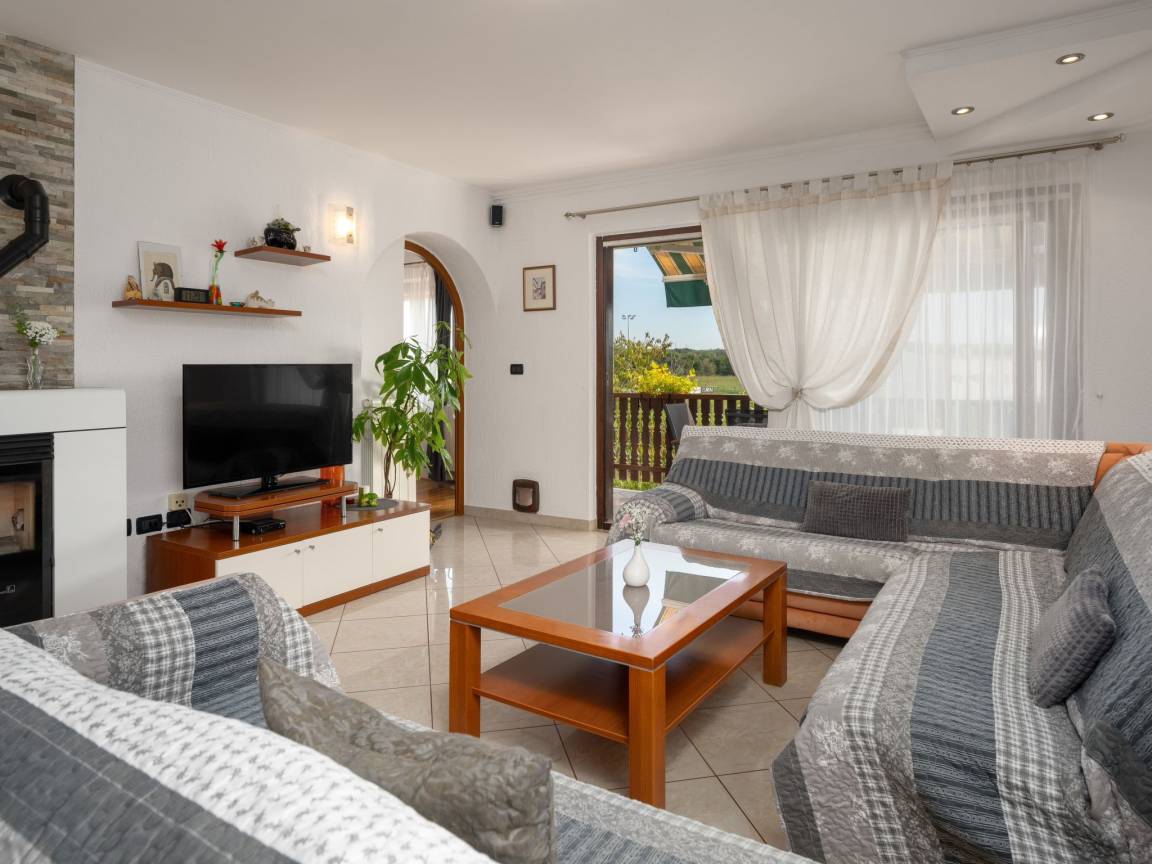 65 M² Ferienwohnung ∙ 1 Schlafzimmer ∙ 4 Gäste - Funtana
