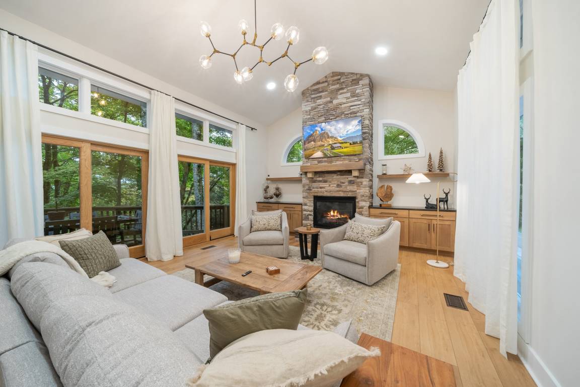 214 M² House ∙ 3 Bedrooms ∙ 11 Guests - Blowing Rock, NC