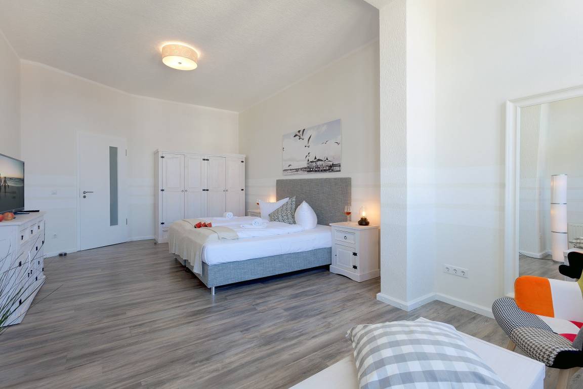 150 m² Ferienwohnung ∙ 3 Schlafzimmer ∙ 6 Gäste – Bild 19