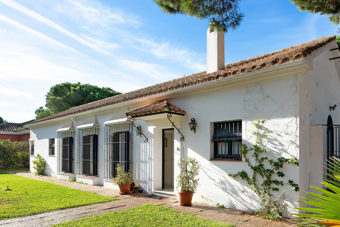 140 M² Casa ∙ 3 Habitaciones ∙ 8 Huéspedes - Conil de la Frontera