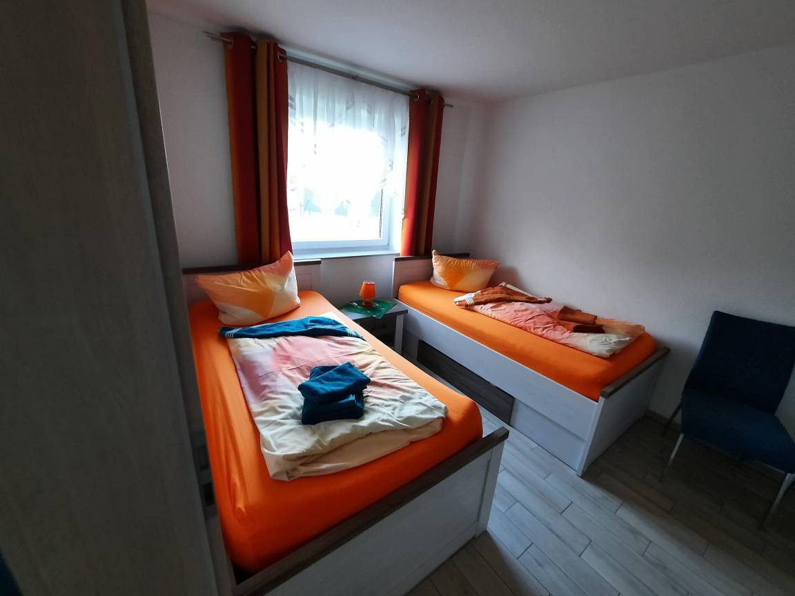 65 m² Ferienwohnung ∙ 2 Schlafzimmer ∙ 4 Gäste – Bild 5