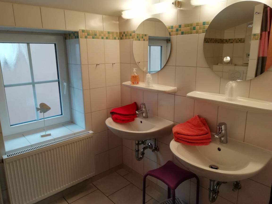 52 m² Ferienwohnung ∙ 2 Schlafzimmer ∙ 4 Gäste – Bild 7