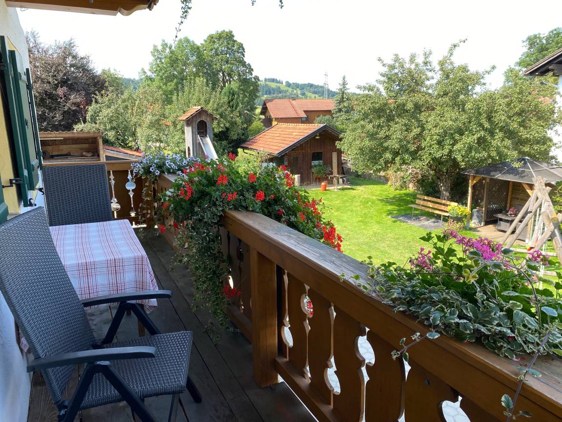 100 m² Ferienwohnung ∙ 2 Schlafzimmer ∙ 5 Gäste – Bild 8