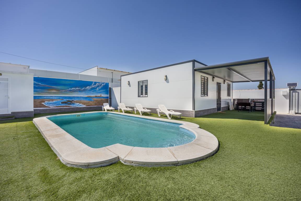 60 M² Ferienhaus ∙ 2 Schlafzimmer ∙ 7 Gäste - Chiclana de la Frontera