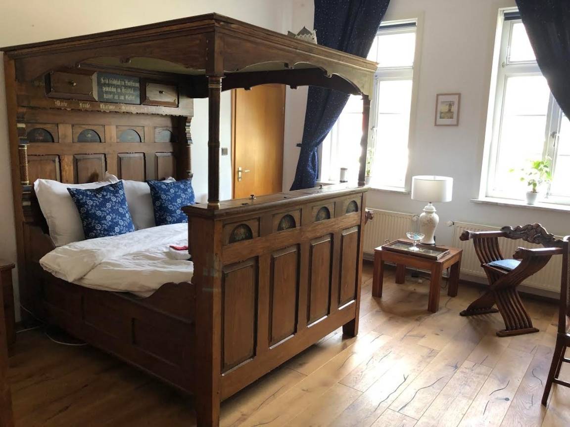 30 m² Privatzimmer ∙ 1 Schlafzimmer ∙ 2 Gäste – Bild 1
