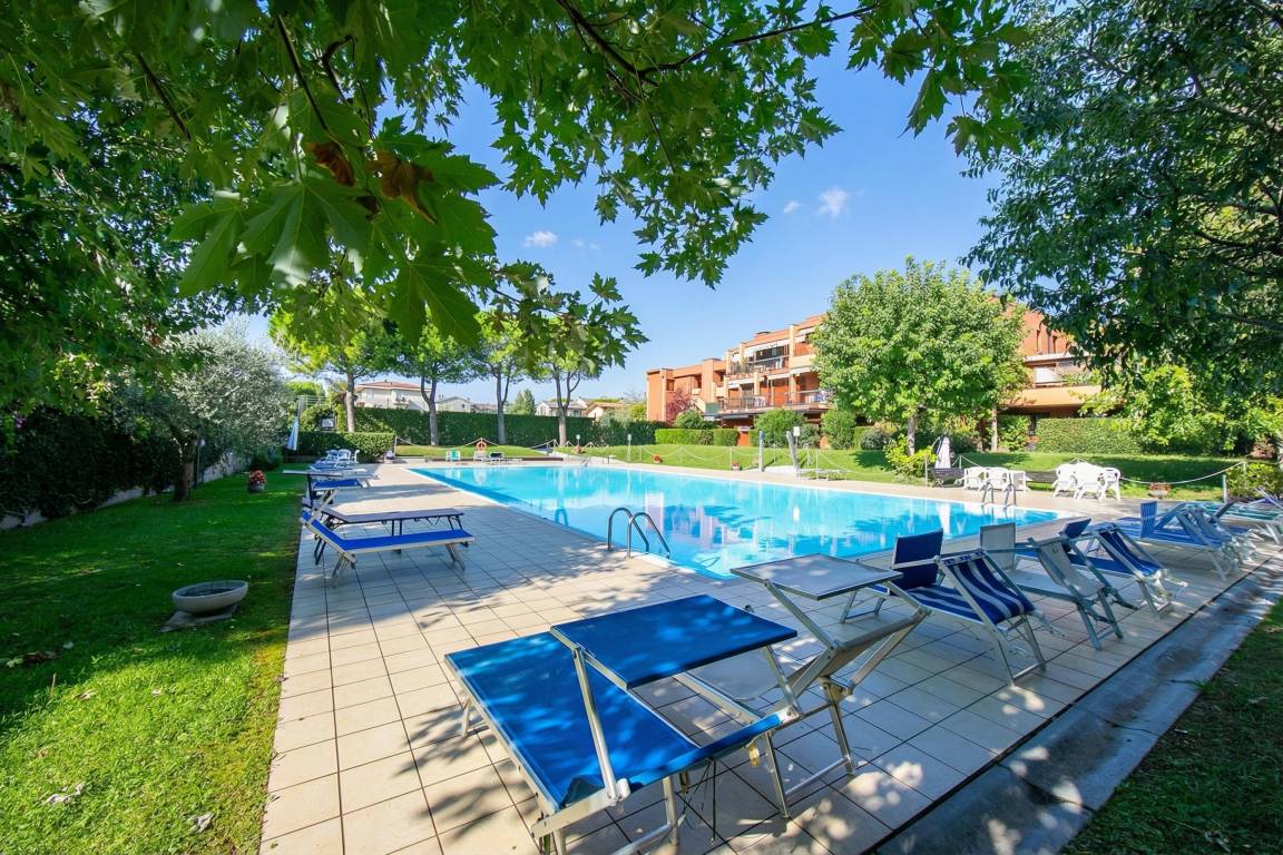 45 M² Ferienwohnung ∙ 1 Schlafzimmer ∙ 2 Gäste - Sirmione