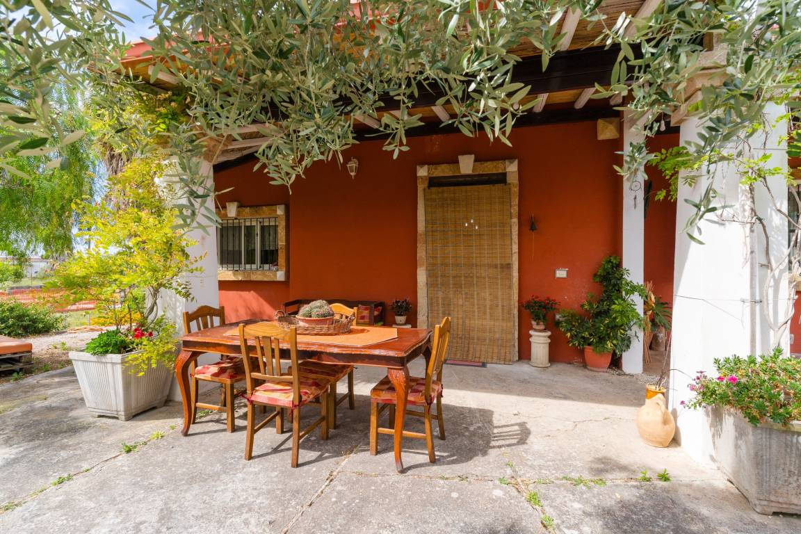 110 M² Huis ∙ 3 Slaapkamers ∙ 6 Gasten - Casarano