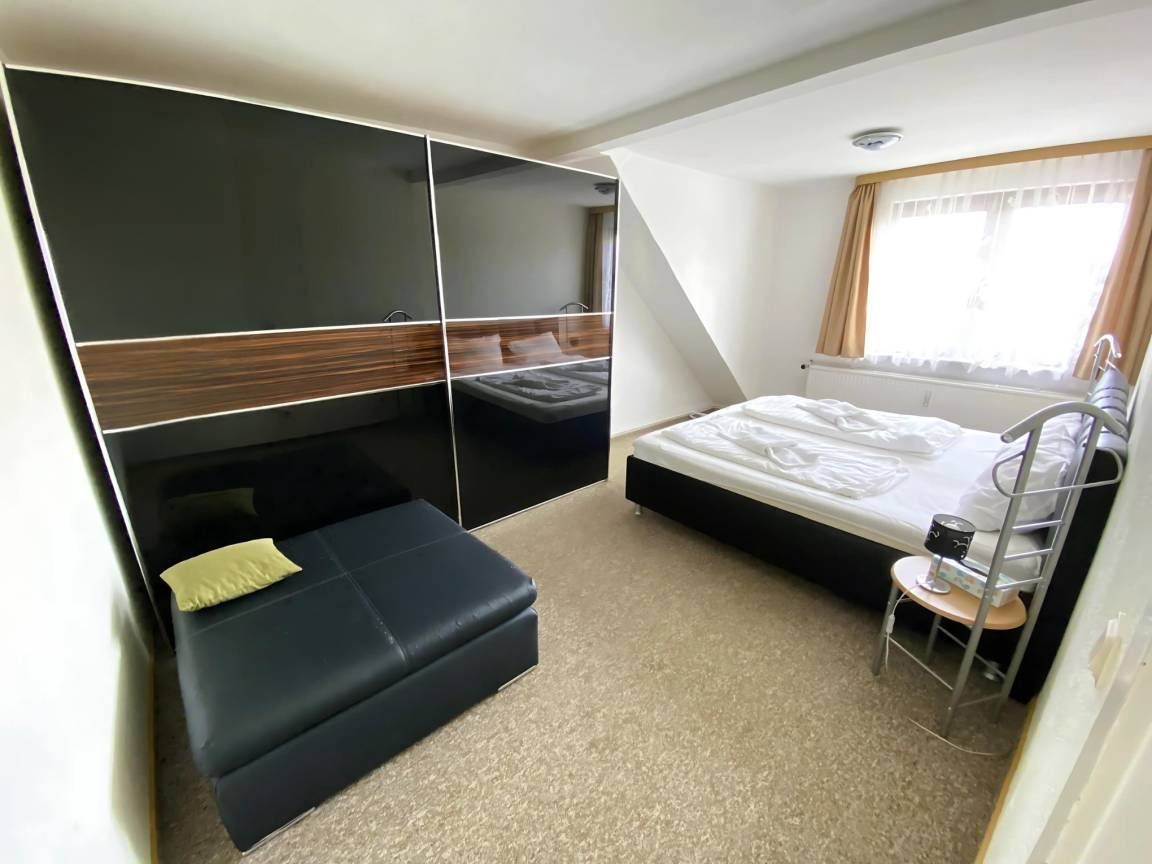 85 m² Ferienwohnung ∙ 2 Schlafzimmer ∙ 4 Gäste – Bild 4