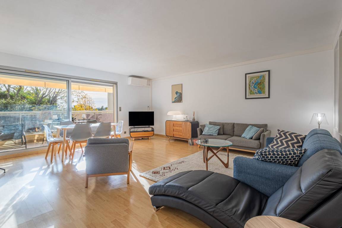 81 M² Apartment ∙ 2 Bedrooms ∙ 4 Guests - Villefranche-sur-Mer