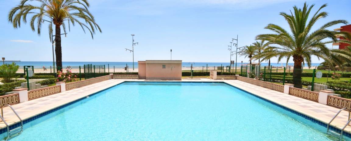 80 M² Apartamento ∙ 3 Habitaciones ∙ 8 Huéspedes - La Pineda